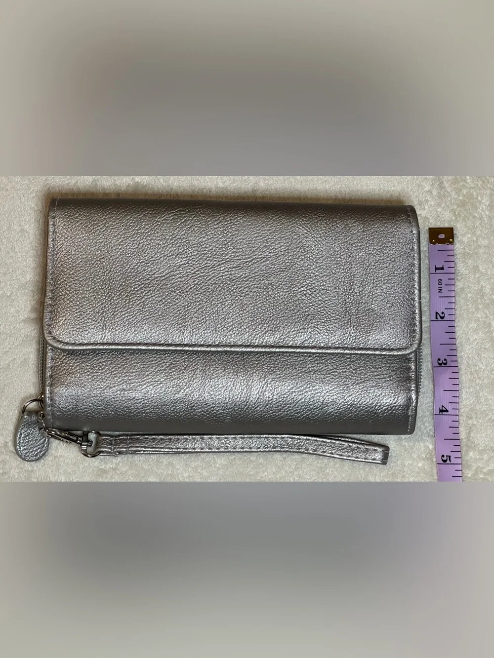 N/A elegant silver
